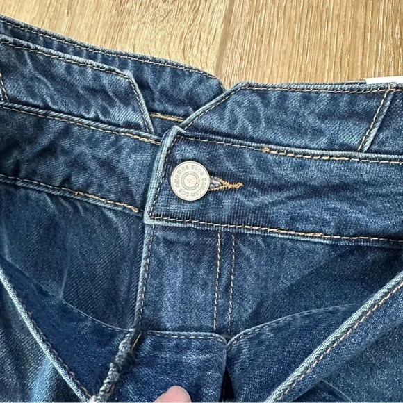 KanCan High Waist Belted Distressed Medium Wash Denim Tapered Leg Size 1/24 NWT - Picture 6 of 11